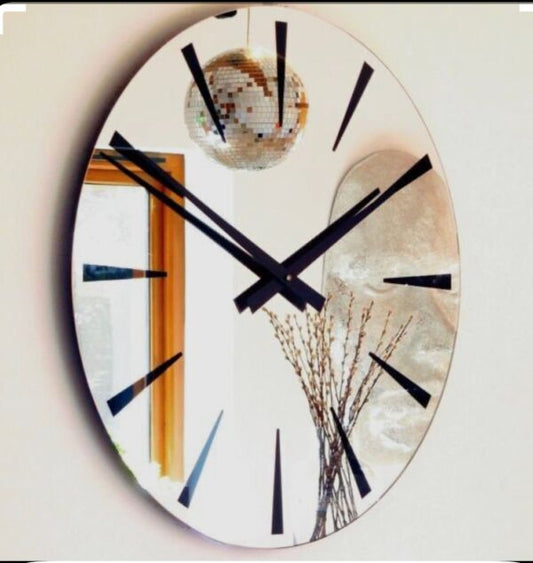 Circular Mirror Clock